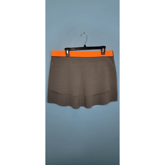 Nike Dri-Fit Golf Skirt Grey with Orange Neon Trim Size Large - Picture 3 of 5